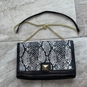 Neiman Marcus- Chic Black and Gray Snake Print Women's Bag